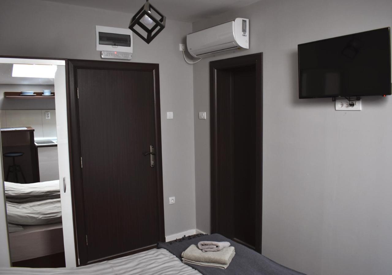 Apartmani Zrenjanin Exterior photo